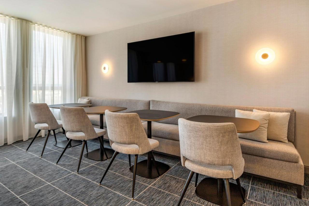 Sheraton Old Town Hotel 3*