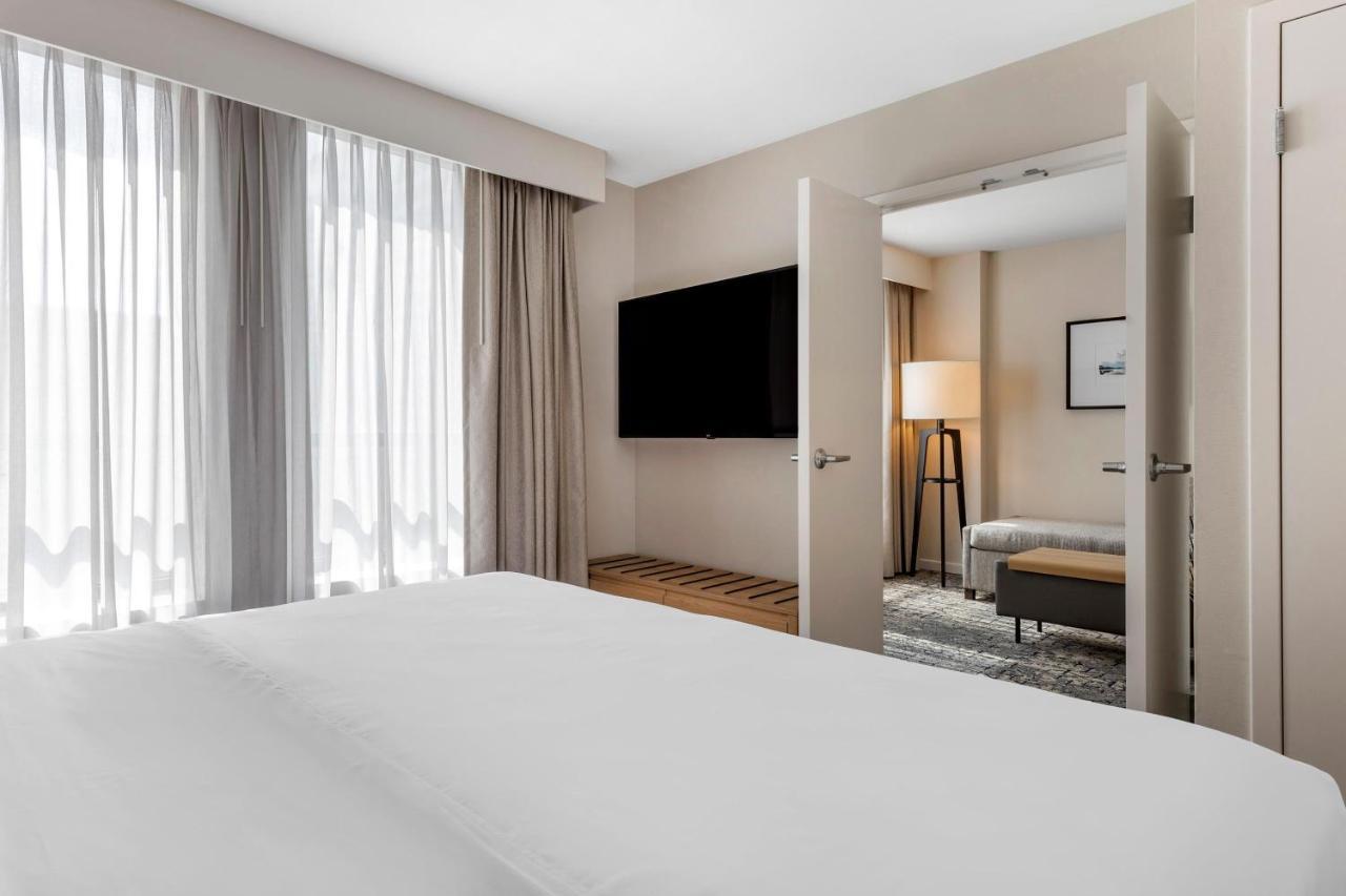 Sheraton Old Town 3*