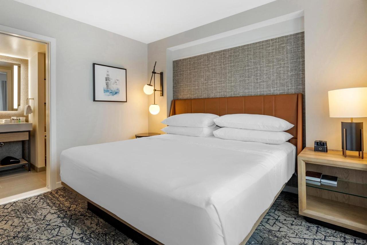 Sheraton Old Town Hotel 3*